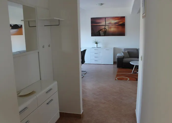 아파트 Saric 비오그라드나모루