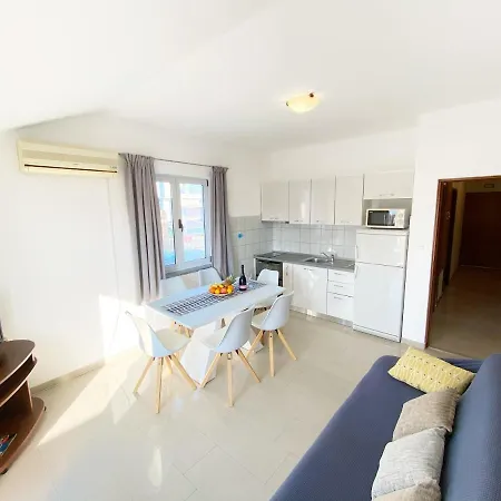 Apartment Saric Biograd Na Moru