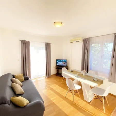 Apartment Saric Biograd Na Moru