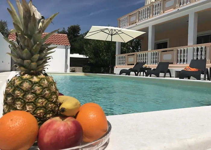 Saric Διαμέρισμα *