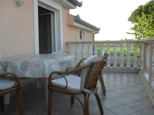 Saric Διαμέρισμα